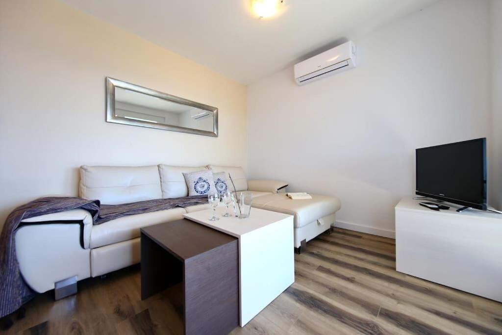 Apartment Kokolo Drage Exterior foto